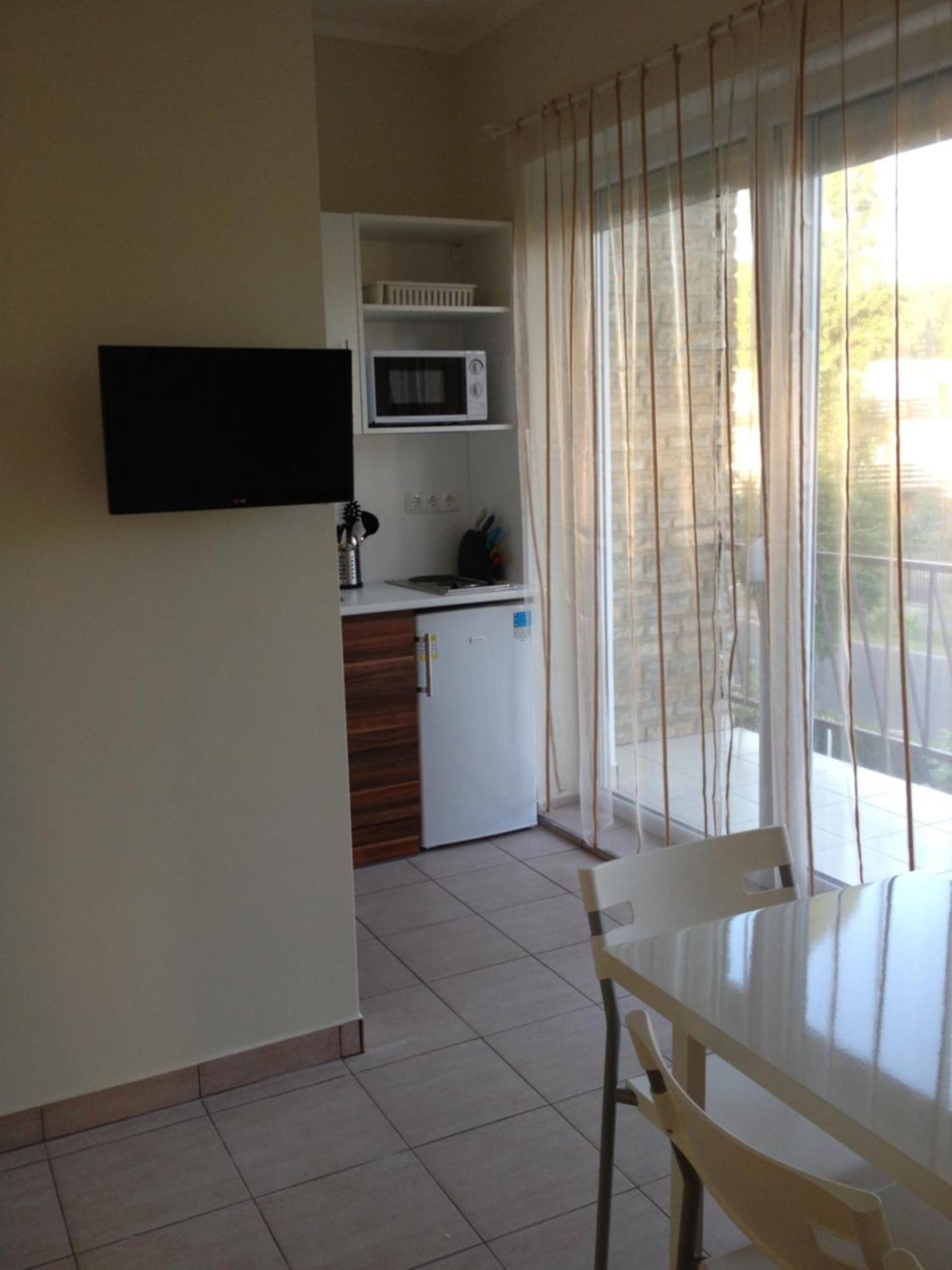 Doris Apartments Siofok Bagian luar foto