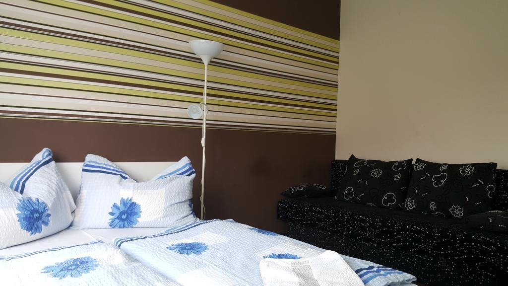 Doris Apartments Siofok Bagian luar foto